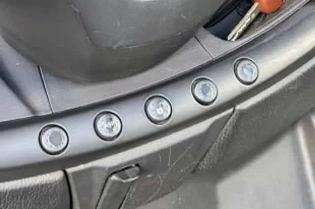 Piaggio MP3 (2019) thumbnail 6