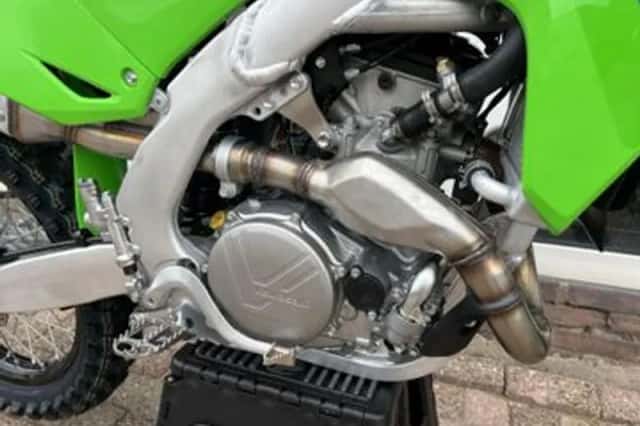 Kawasaki KX450 (2026) thumbnail 2
