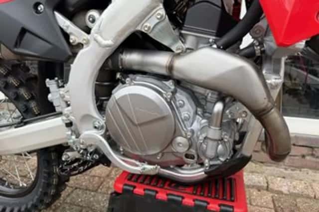 Honda CRF 450 R (2026) thumbnail 2