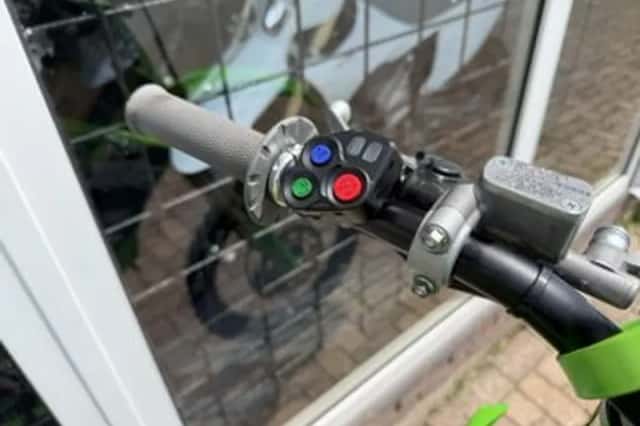 Kawasaki KX 250 (2025) thumbnail 6