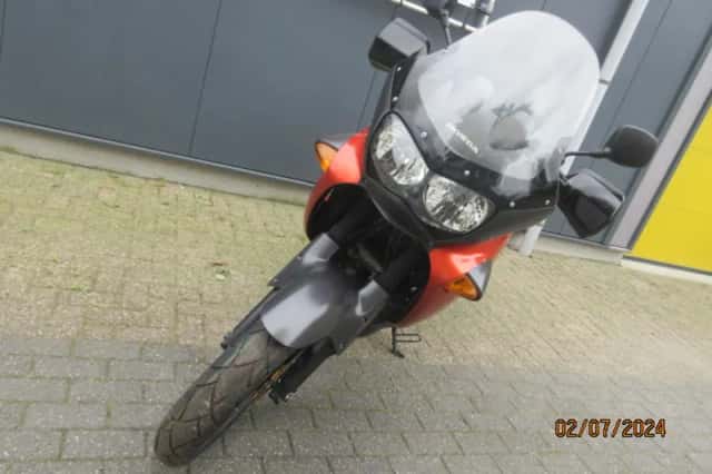 Honda XL 1000 V Varadero (1999) thumbnail 3