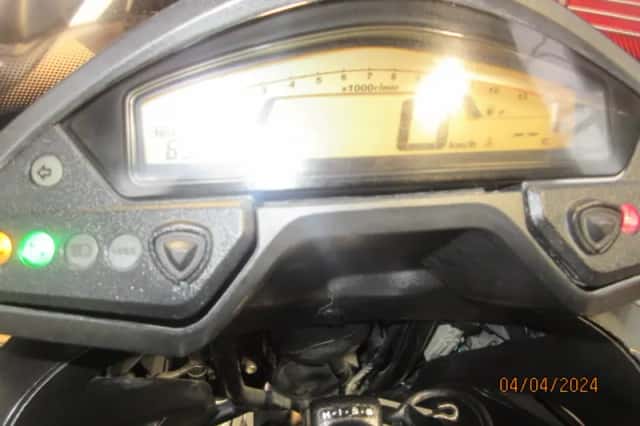 Honda VFR 800 X Crossrunner (2011) thumbnail 2