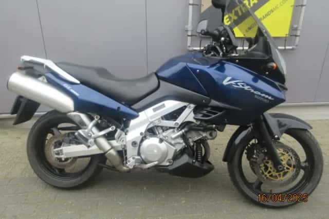 Suzuki DL 1000 V-Strom (2002) thumbnail 1