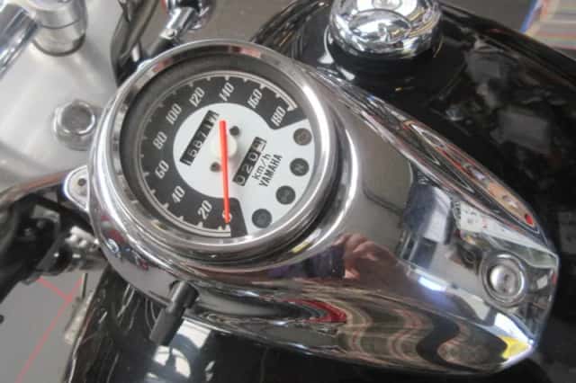 Yamaha XVS650 A (1997) thumbnail 2