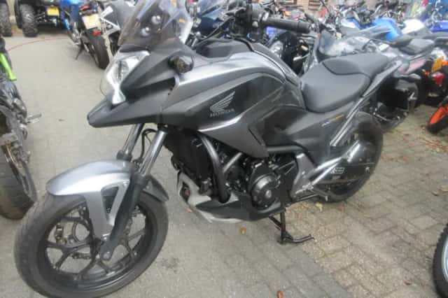 Honda NC750X (2015) thumbnail 1