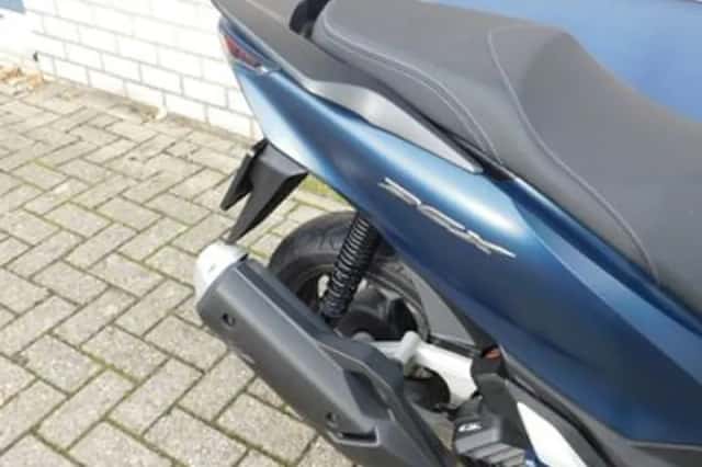 Honda PCX 125 (2023) thumbnail 6