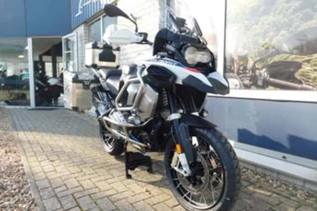 BMW R 1250 GS Adventure (2024) thumbnail 2