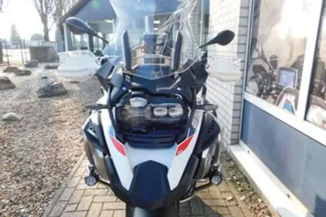 BMW R 1250 GS Adventure (2024) thumbnail 4