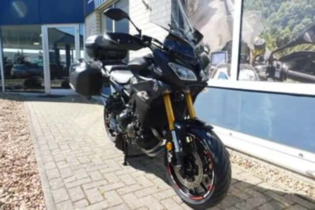 Yamaha Tracer 900 3 (2017) thumbnail 2