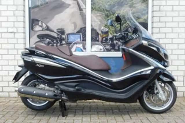 Piaggio X10 500 (2016) thumbnail 1