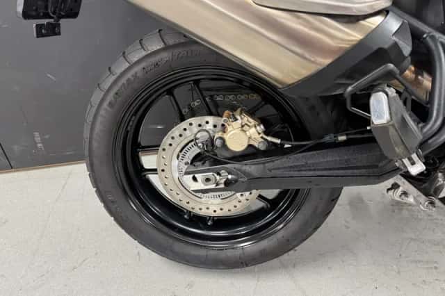 Triumph Tiger 800 (2012) thumbnail 4