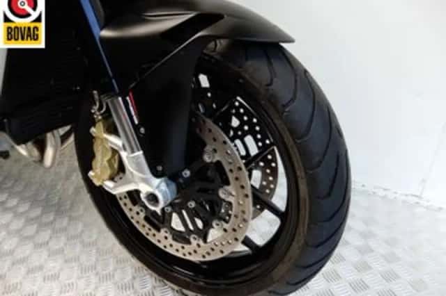 MV Agusta Brutale 675 (2014) thumbnail 2