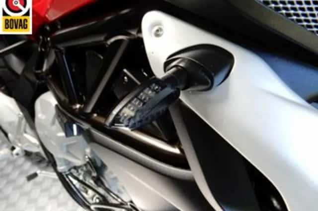 MV Agusta Brutale 675 (2014) thumbnail 4