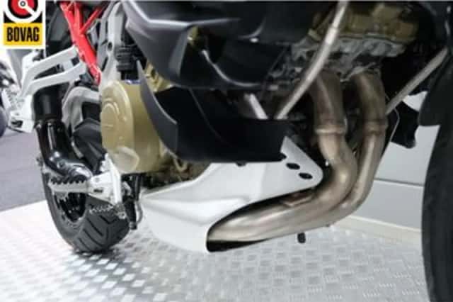Ducati Multistrada V4S (2021) thumbnail 3