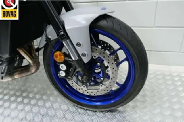 Yamaha MT-09 (2021) thumbnail 2