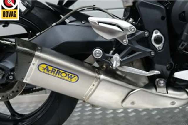 Triumph Street Triple (2015) thumbnail 6