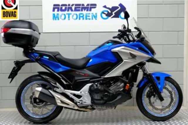 Honda NC750X (2017) thumbnail 1