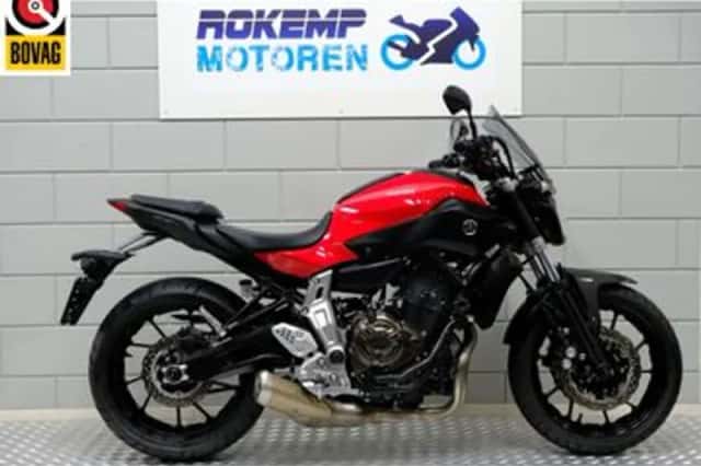 Yamaha MT-07 (2016) thumbnail 1