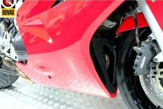 Honda VFR 800 Vtec (2002) thumbnail 3