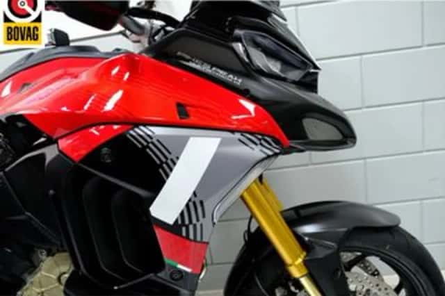 Ducati Multistrada V4 Pikes Peak (2025) thumbnail 4