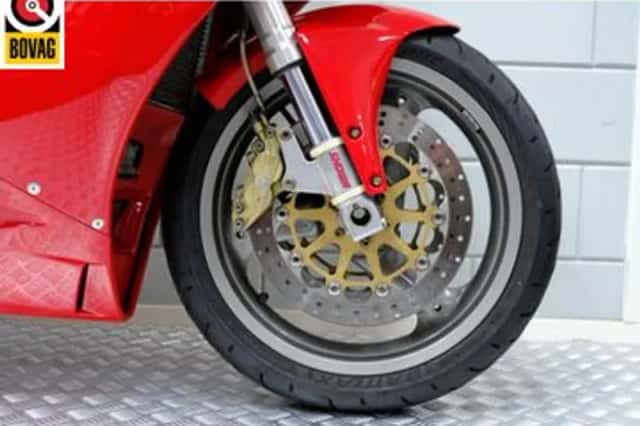 Ducati 748S (2002) thumbnail 2
