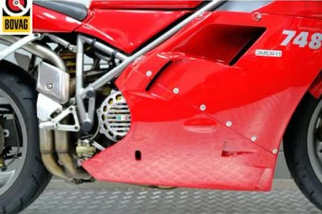 Ducati 748S (2002) thumbnail 4
