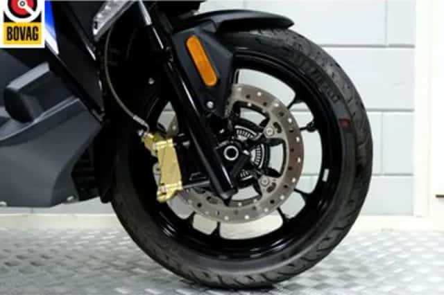 BMW C 400 X (2022) thumbnail 2