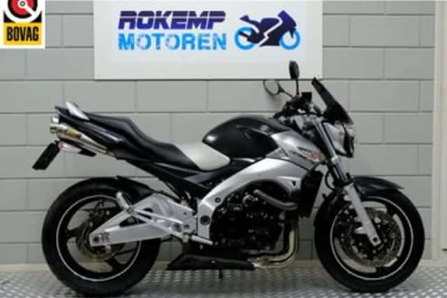 Suzuki GSR600 (2007) thumbnail 1