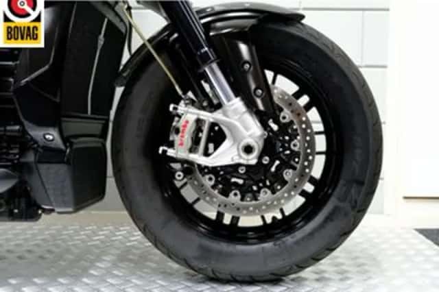Triumph Rocket 3 R (2020) thumbnail 2