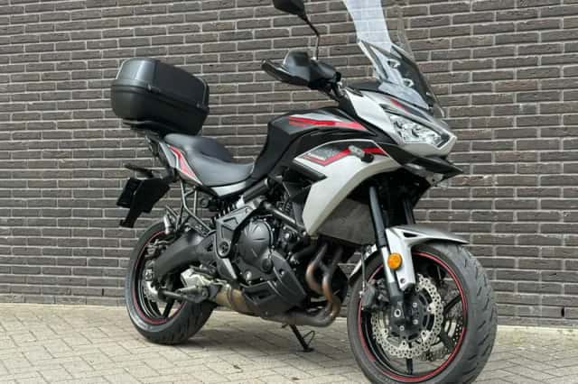Kawasaki Versys 650 (2022) thumbnail 1