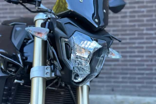 BMW F 800 R (2018) thumbnail 2