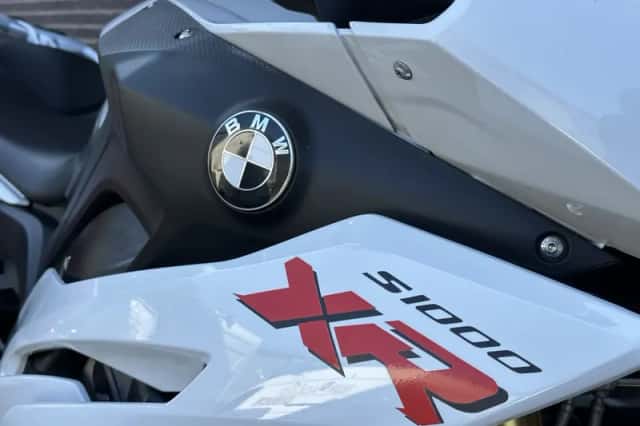 BMW S 1000 XR (2016) thumbnail 6
