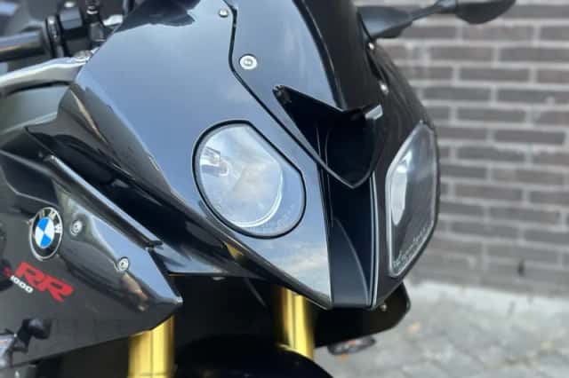 BMW S 1000 RR (2009) thumbnail 2
