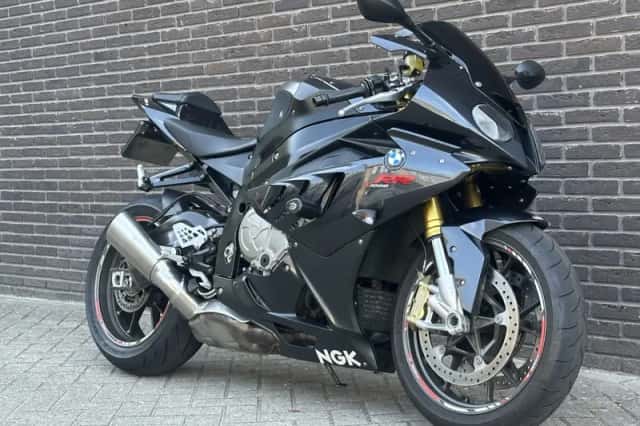 BMW S 1000 RR (2009) thumbnail 3