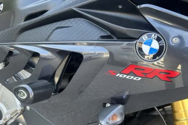 BMW S 1000 RR (2009) thumbnail 6