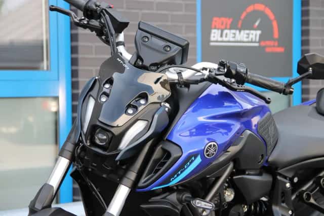 Yamaha MT-07 (2024) thumbnail 5