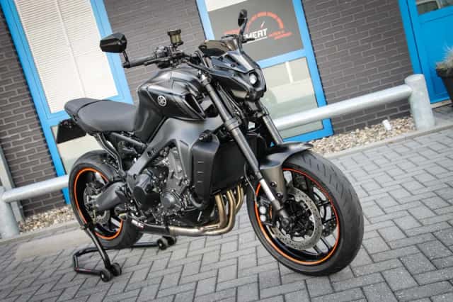 Yamaha MT-09 (2021) thumbnail 2