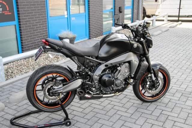 Yamaha MT-09 (2021) thumbnail 4