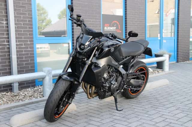 Yamaha MT-09 (2021) thumbnail 5