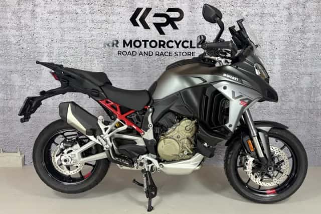 Ducati Multistrada V4S (2024) thumbnail 3