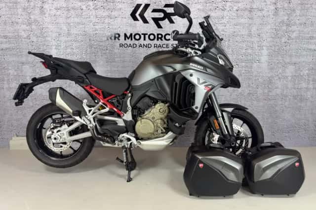 Ducati Multistrada V4S (2024) thumbnail 4