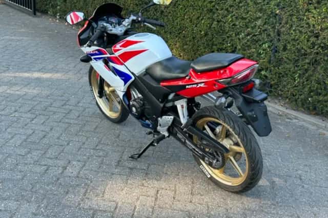 Honda CBR125R (2007) thumbnail 6