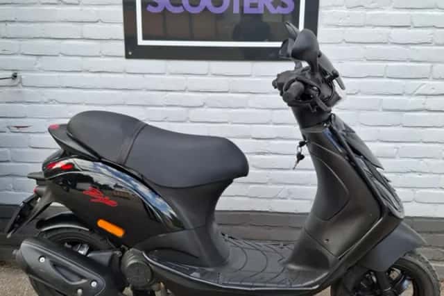 Piaggio Zip (2020) thumbnail 4
