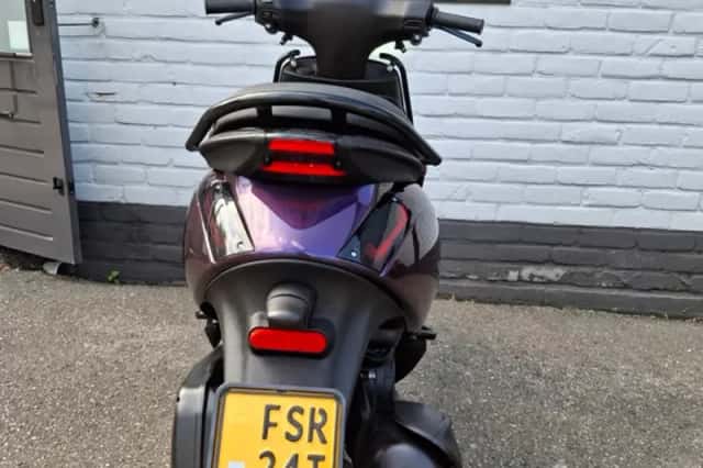 Piaggio Zip (2024) thumbnail 6