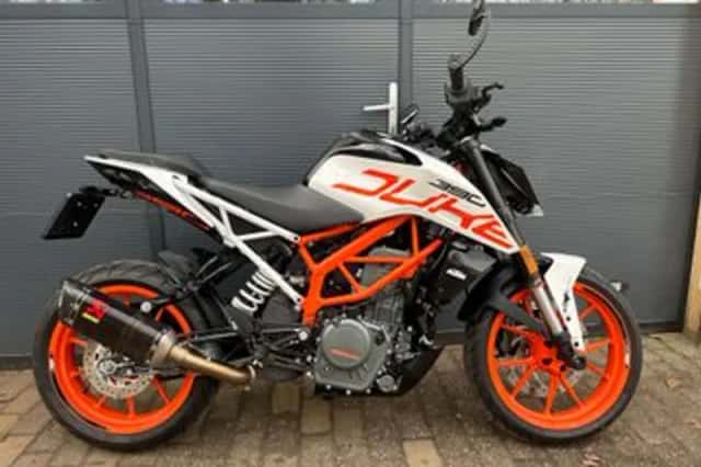 KTM 390 Duke (2019) thumbnail 1