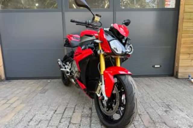 BMW S 1000 R (2015) thumbnail 5