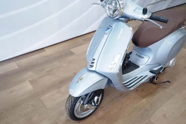 Piaggio Snorscooter Primavera 50 Vespa (2021) thumbnail 3