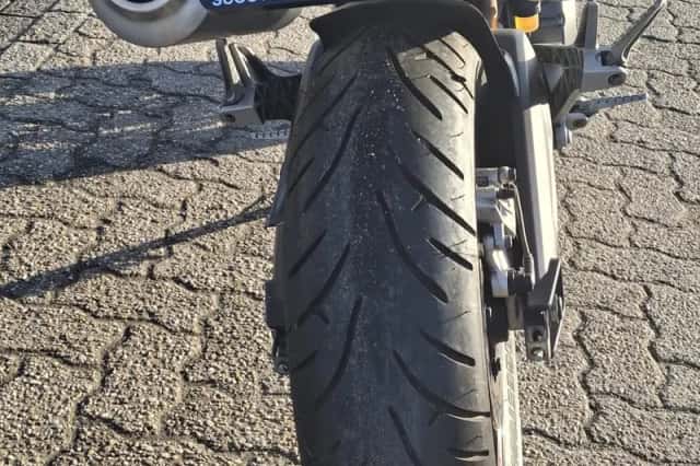 Ducati Monster 696 (2009) thumbnail 5