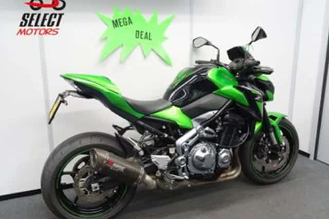 Kawasaki Z900 (2017) thumbnail 3