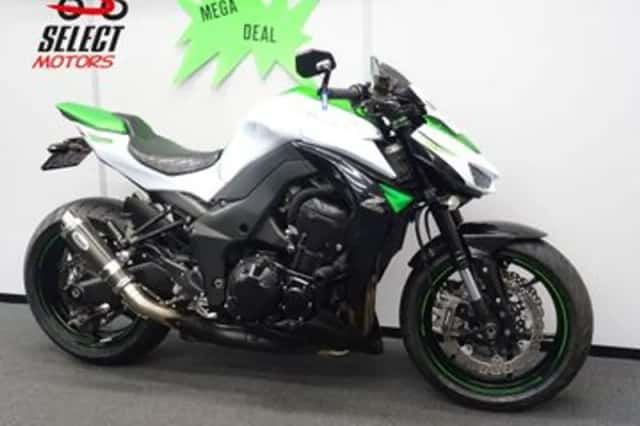 Kawasaki Z1000 (2016) thumbnail 4